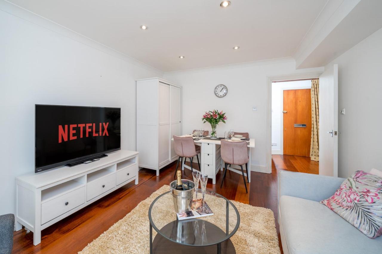 Stylish Deluxe 2Br Duplex - Free Parking - Near Canary Wharf Apartment *