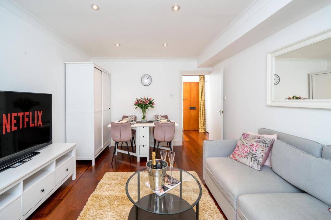 Stylish Deluxe 2Br Duplex - Free Parking - Near Canary Wharf Apartment