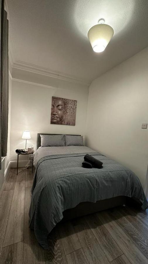 Hospedagem domiciliar Wandsworth Guest 64