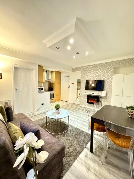 Centrally-located Gem In Marble Arch, Londres