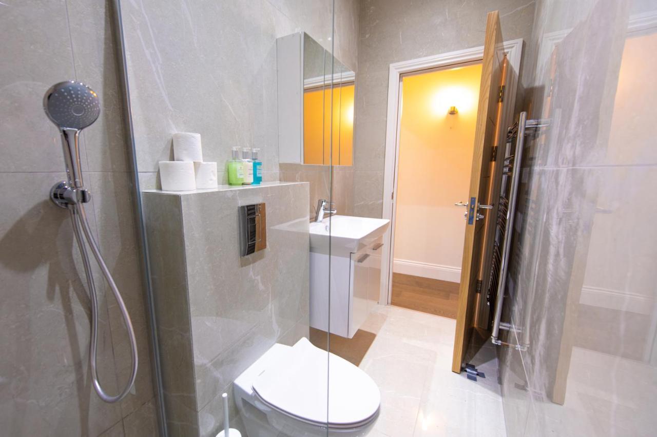 Ealing Residency Aparthotel