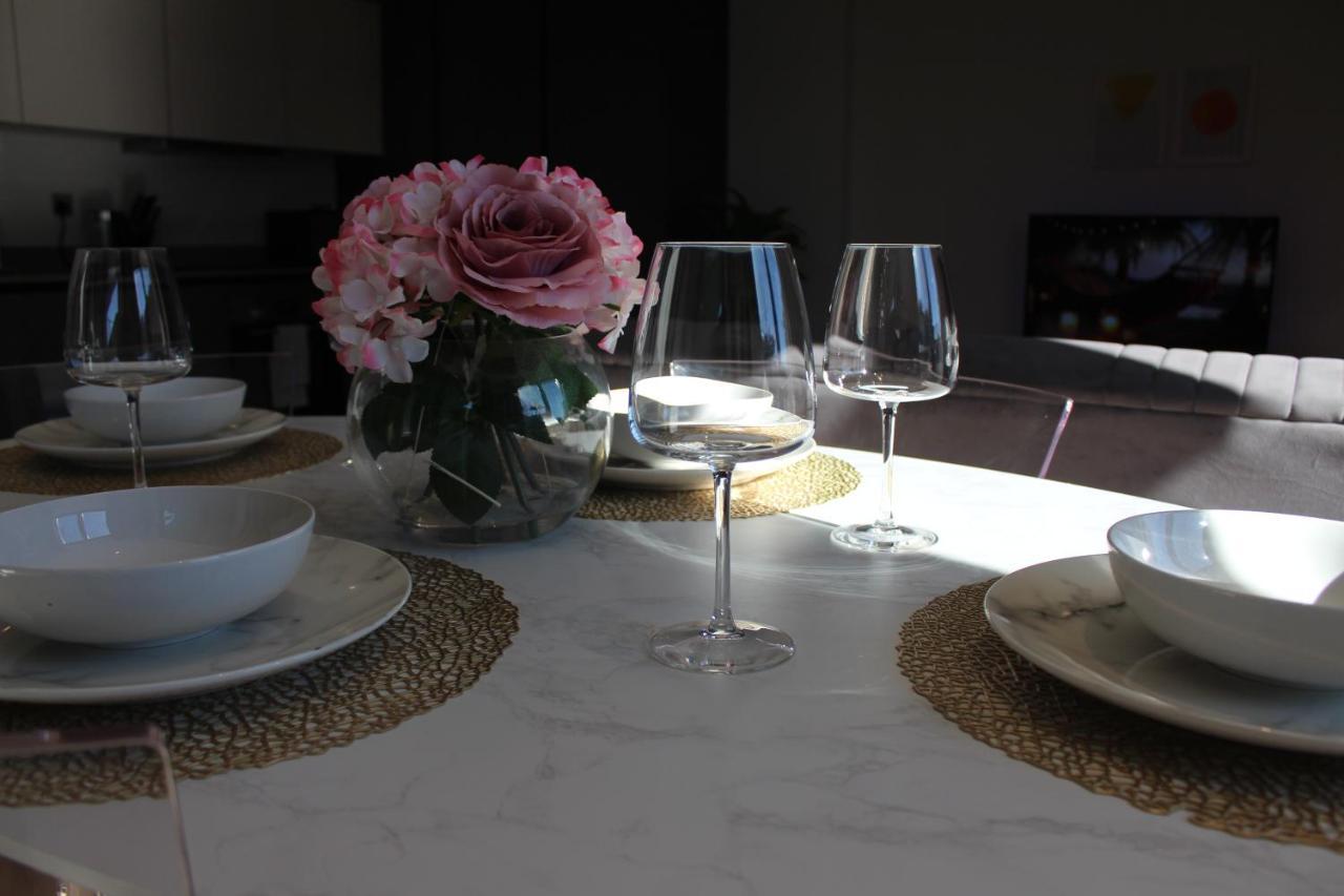 Spacious 2br With Terrance Londres