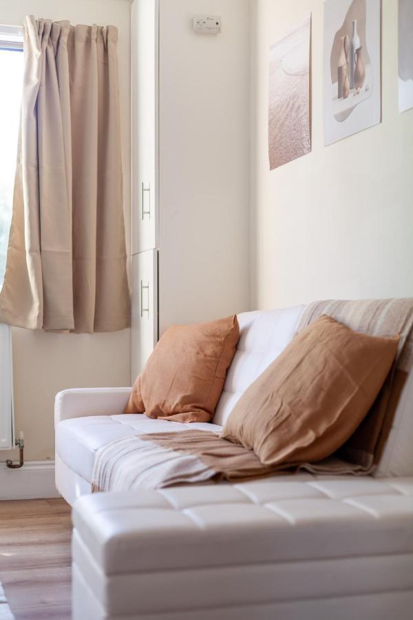 Apartamento Lovely Flat In Wimbledon W/ Free Parking Londres
