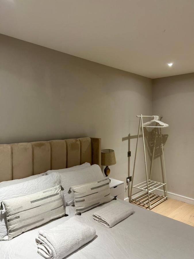 Apartamento Spacious 2br With Terrance Londres