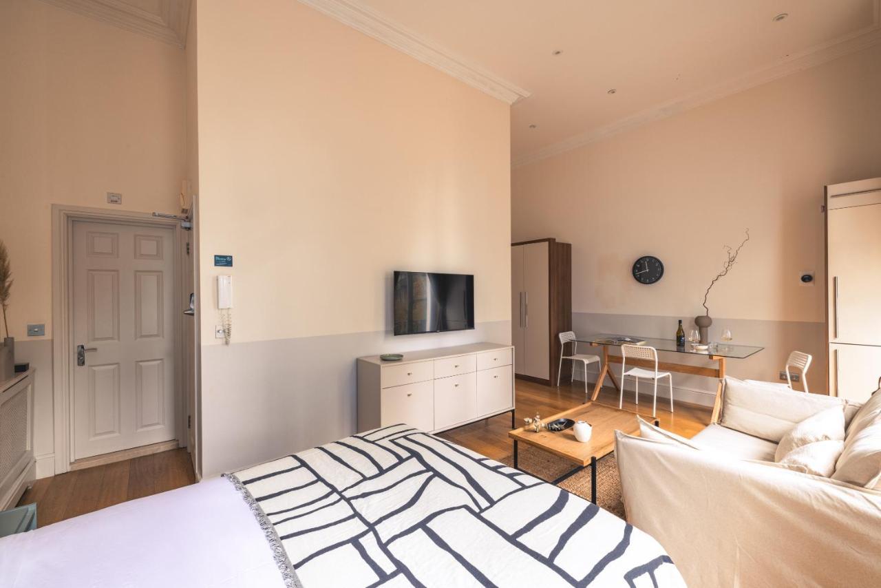 The Courtfield - Serviced * London