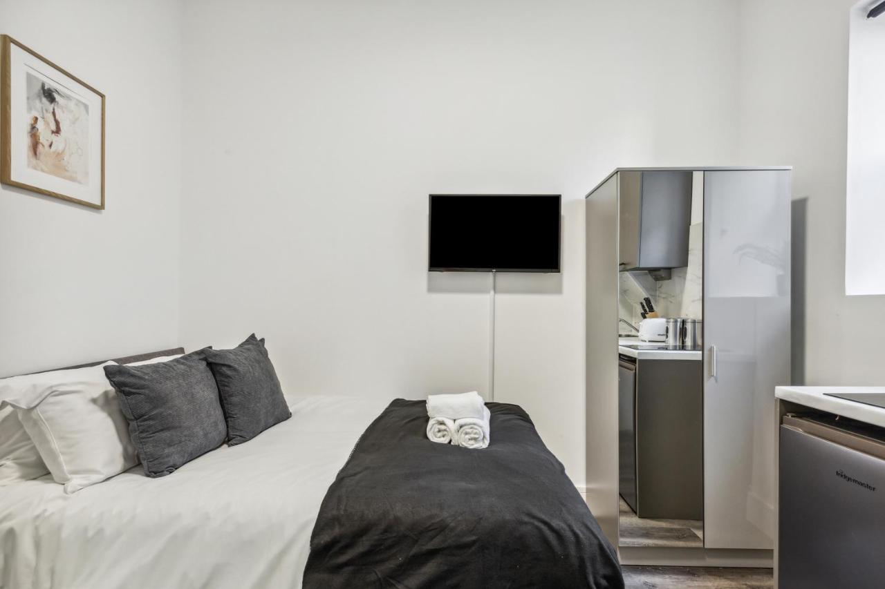 Sutherland Apartment