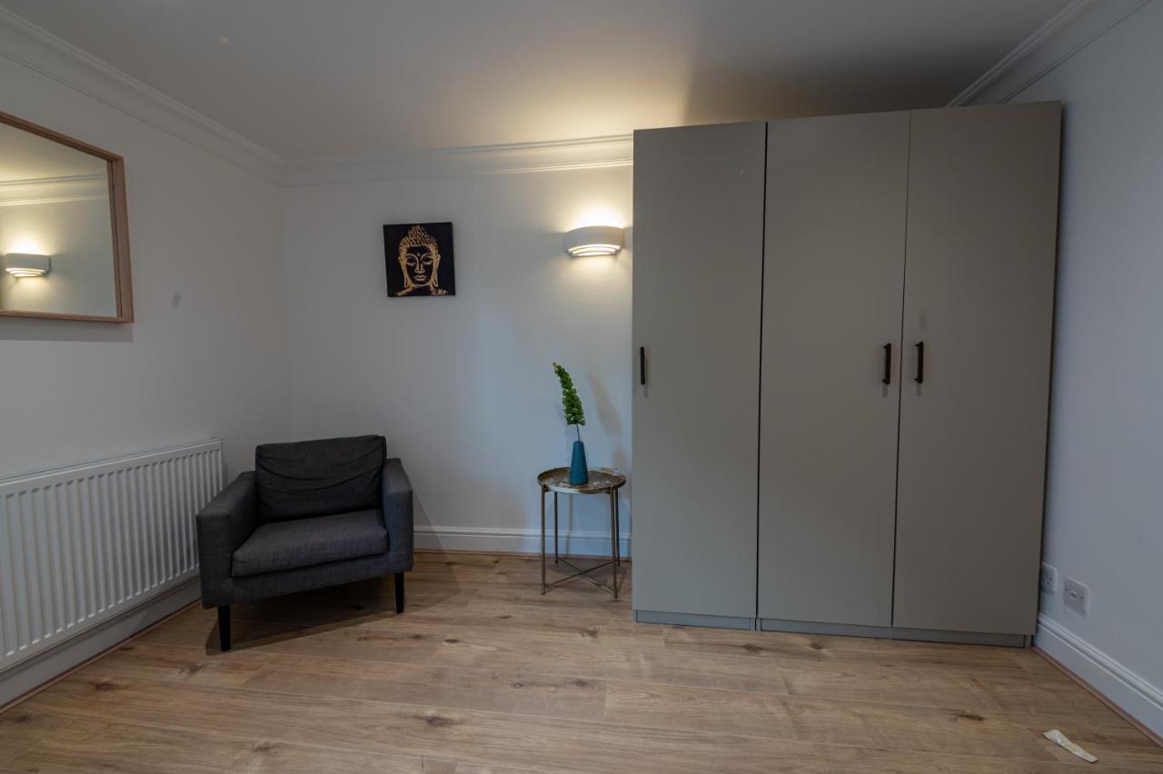 4 Bedrooms Peaceful Abbey Rd - St Johns Wood Apartment London