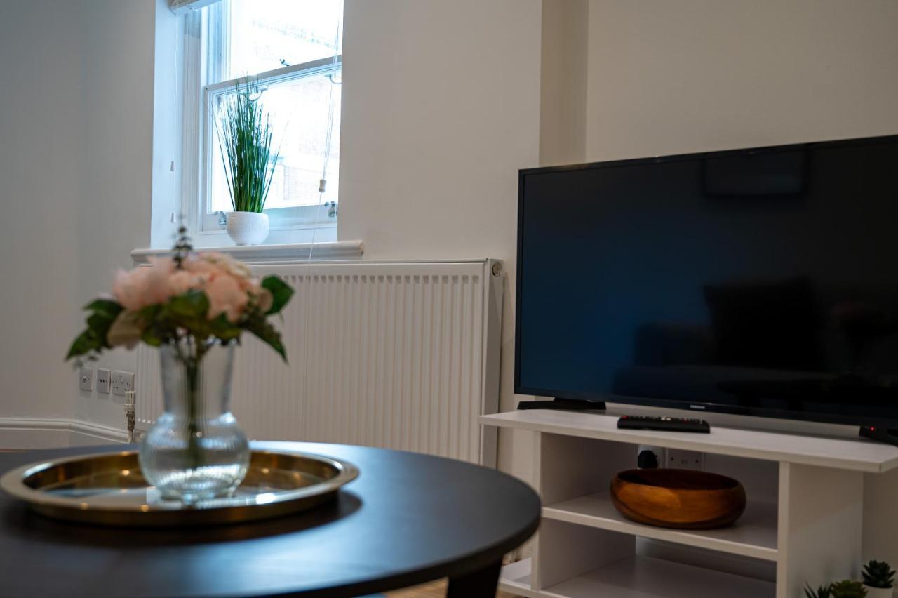 Apartment 4 Bedrooms Peaceful Abbey Rd - St Johns Wood *