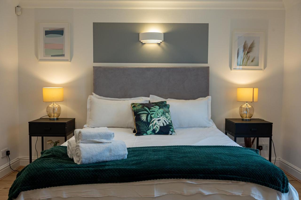 4 Bedrooms Peaceful Abbey Rd - St Johns Wood Apartment London