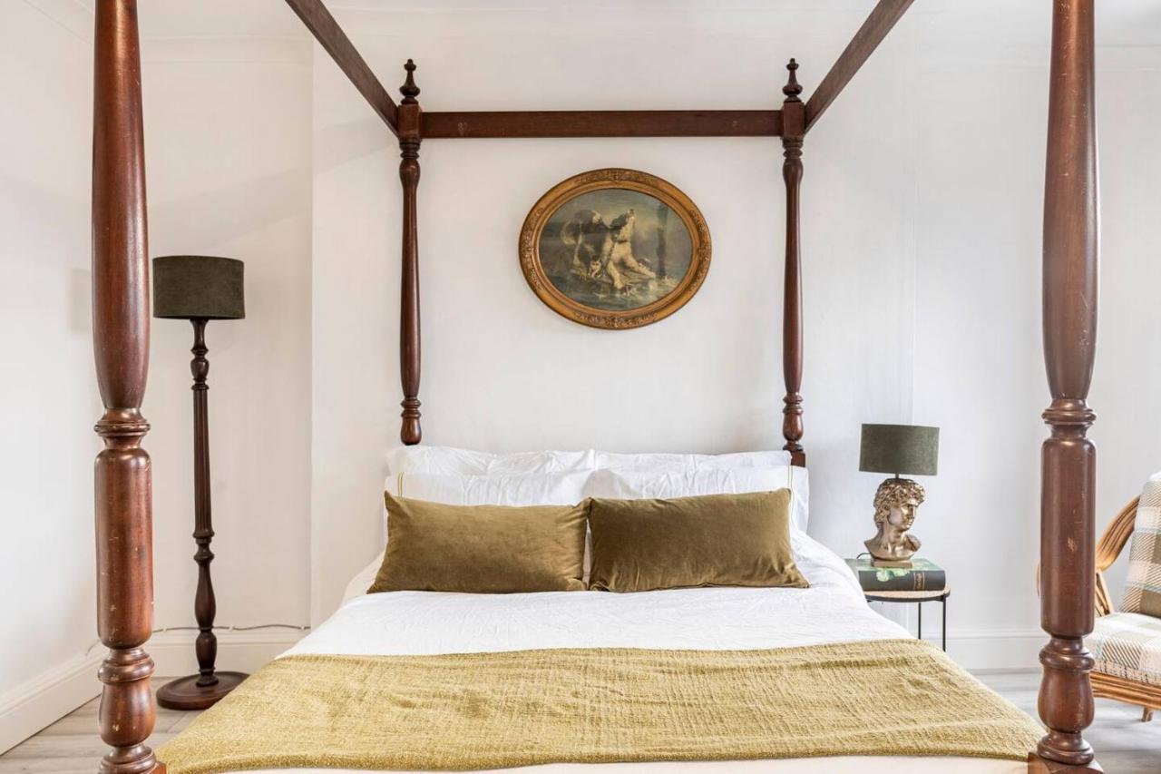 Apartamento Victorian Style W/ Four-poster Bed In Camden Town *