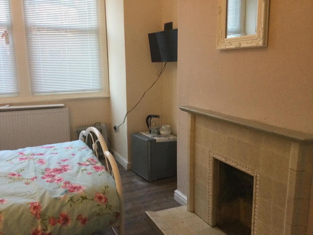 Guest house Tdm Bachelot Lettings Ltd