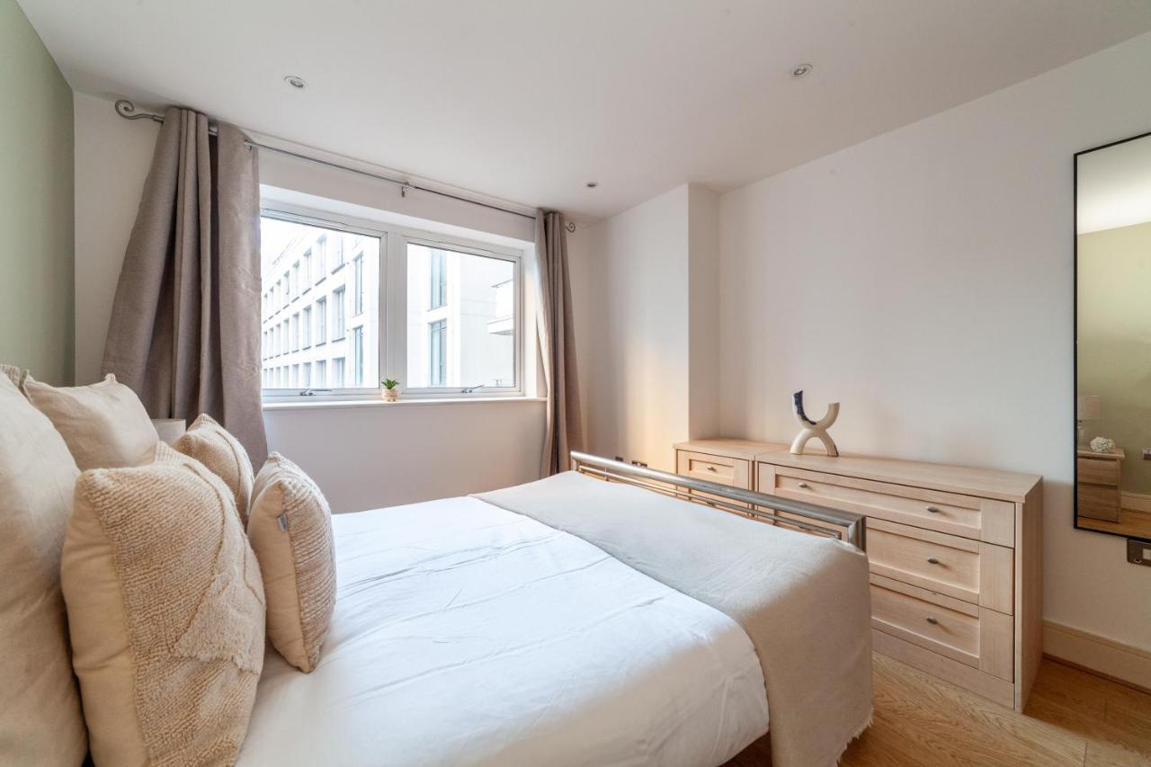 The Bridge Collection Apartment *