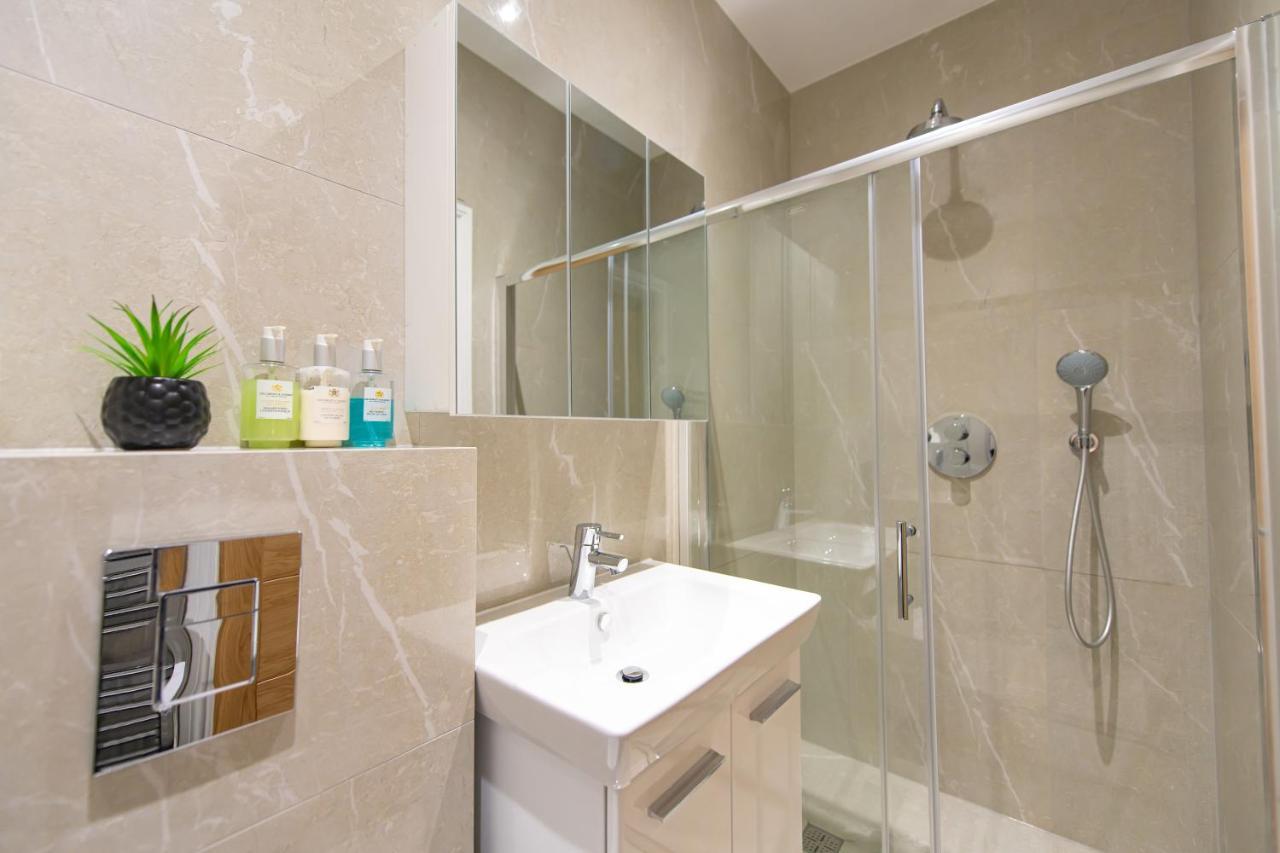 Ealing Residency * London