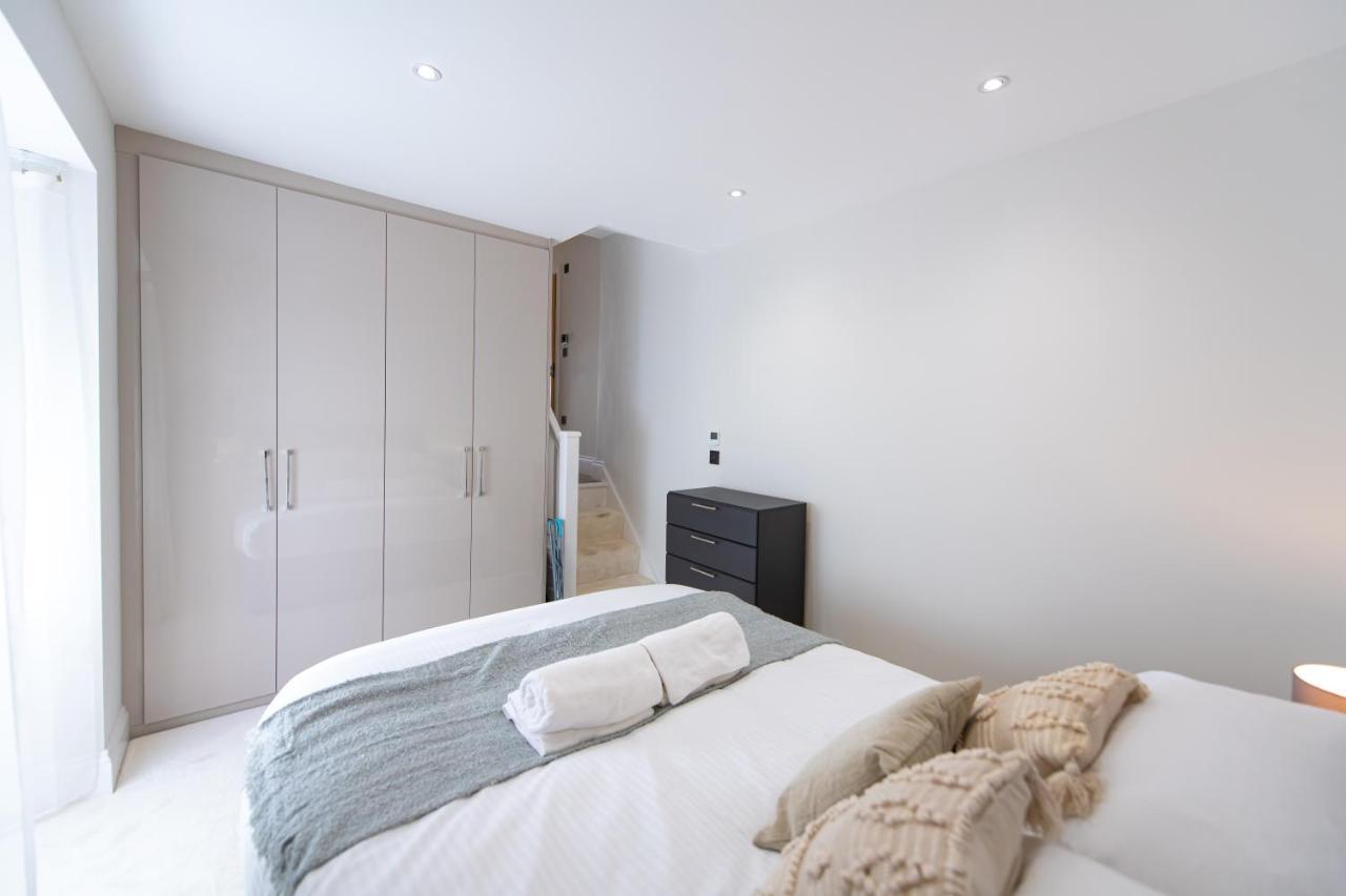 Ealing Residency *