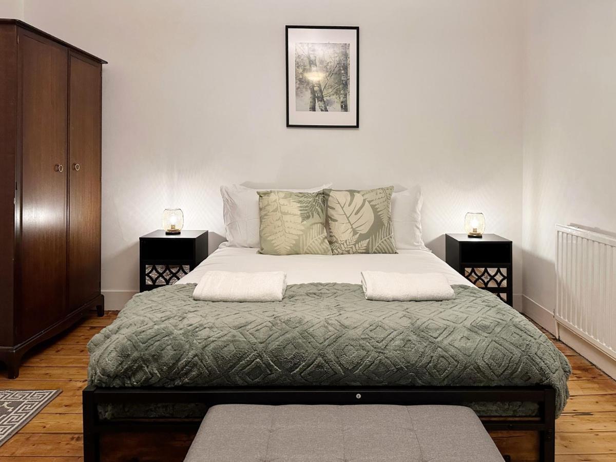 Hannah Place Near Finsbury Park - 4 Double Beds, Ideal For Families, Max 8 People Apartment *
