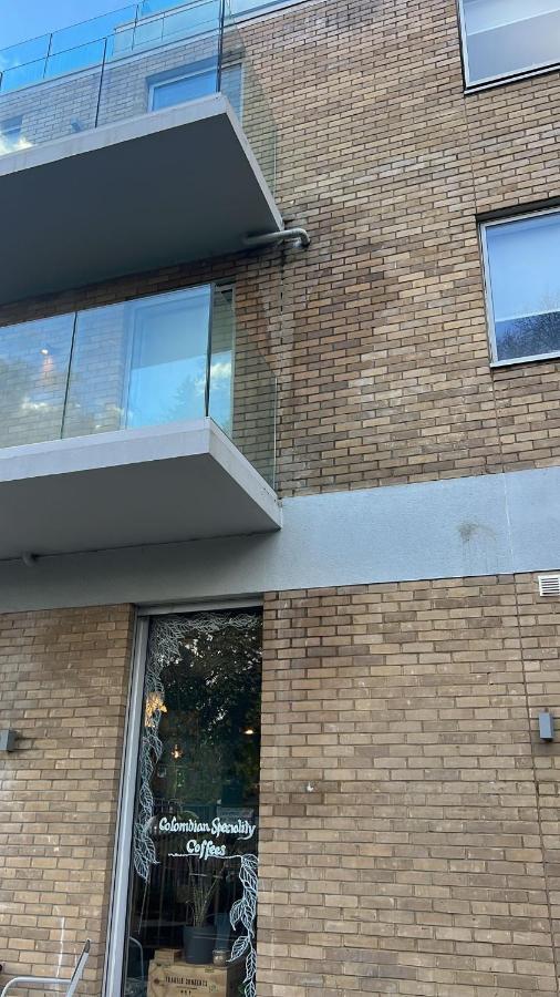 Two Bed In Clapham Apartamento