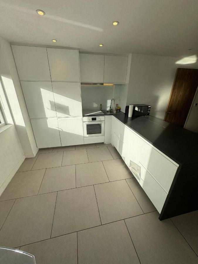 Two Bed In Clapham Apartamento *