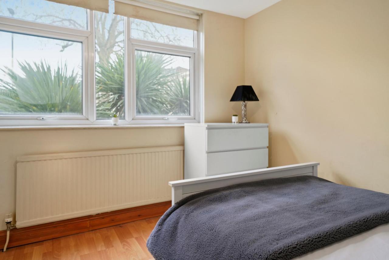 Guest house Westbourne Park Hububb