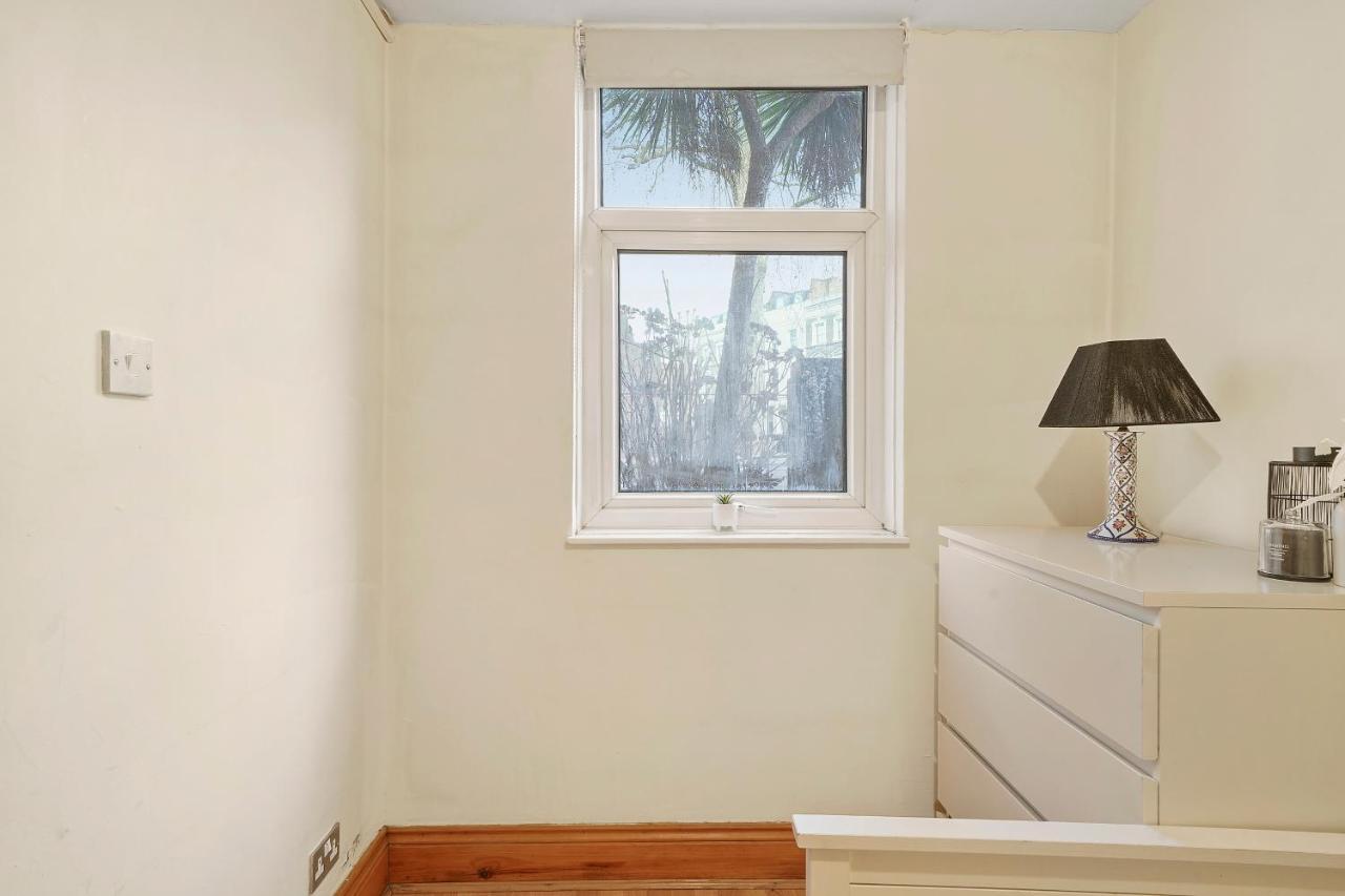 Guest house Westbourne Park Hububb