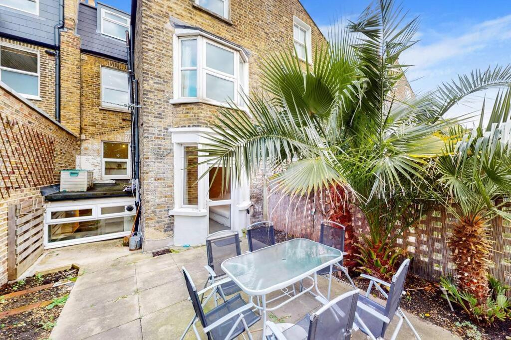 Apartment Perfectly Located, Classy 2 Bed Flat In Stockwell