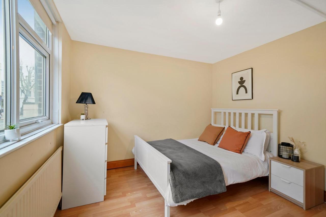 Westbourne Park Hububb Guest house London