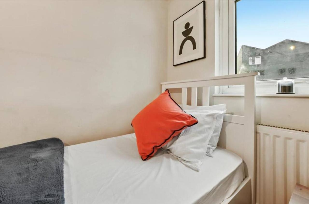 Westbourne Park Hububb Guest house *
