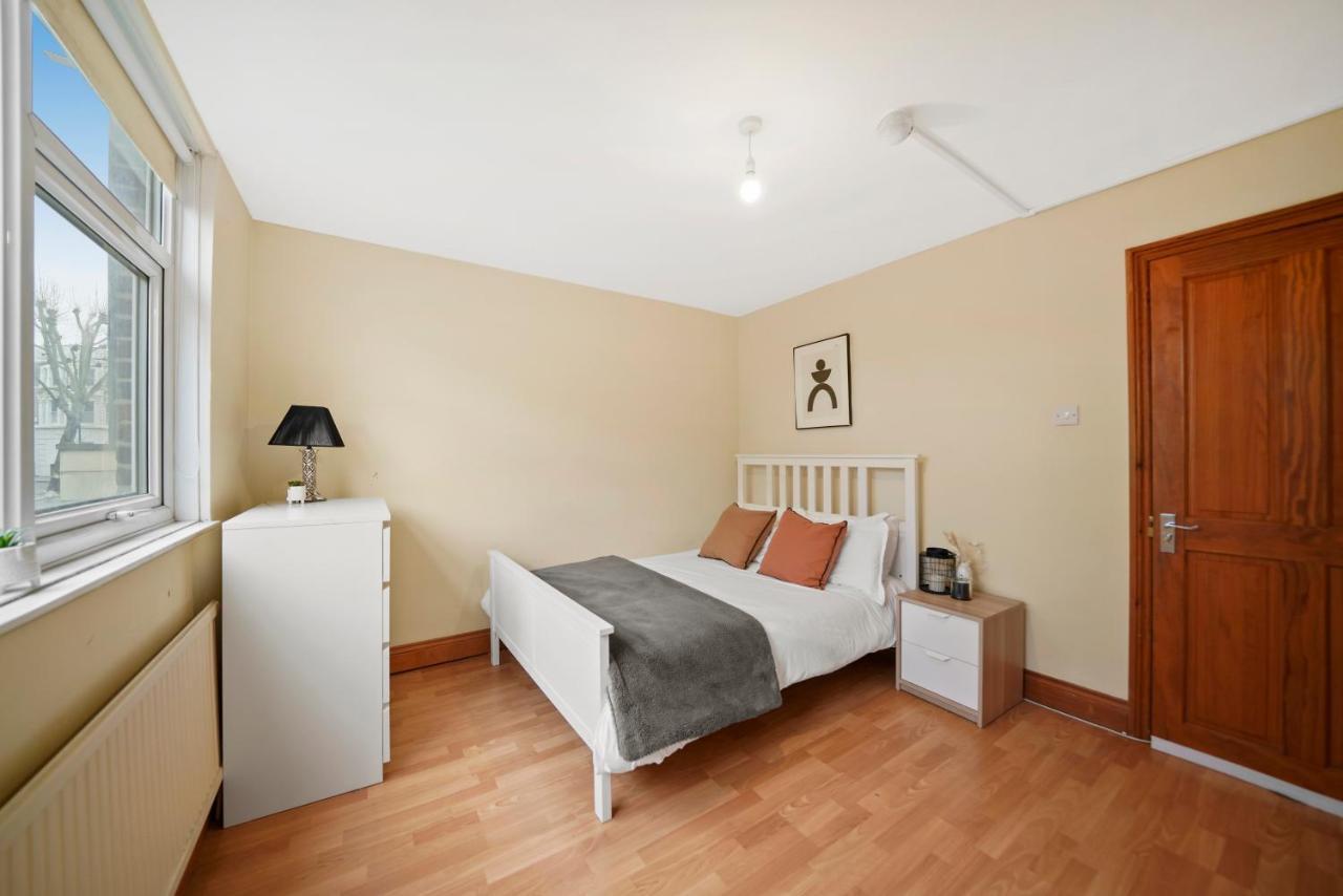 Westbourne Park Hububb Guest house