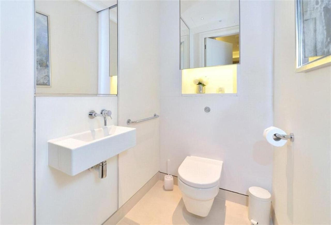 Central Mayfair Mount Street Luxury Flat *