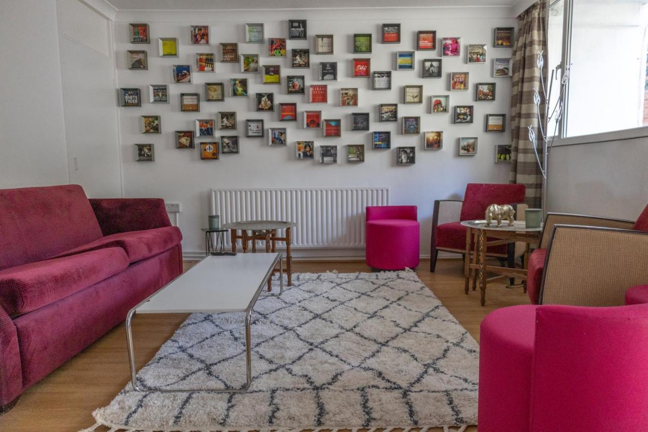 Ferienhaus London - 4 Bed - Sleeps 8 - Garden - Pet Friendly *