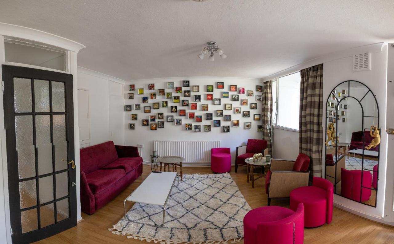 Ferienhaus London - 4 Bed - Sleeps 8 - Garden - Pet Friendly *
