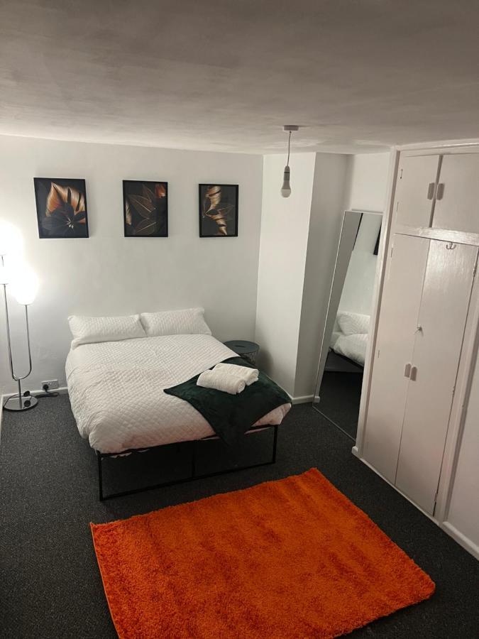 A Two Bedroom Cosy Hideaway Based In Greenwich Ferienhaus London