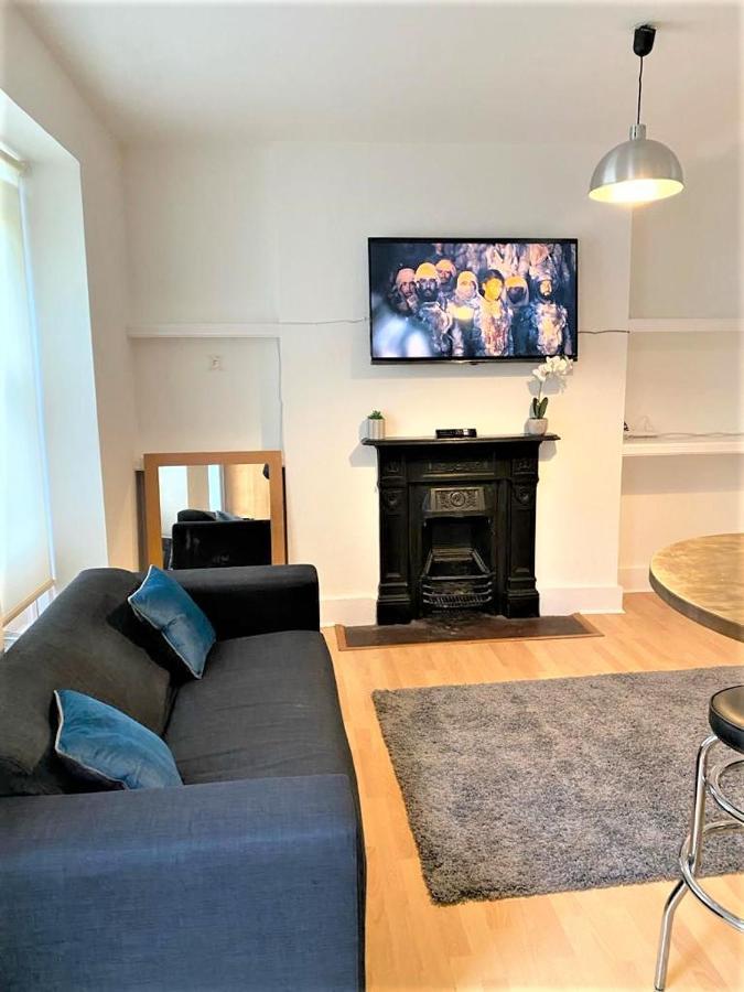 Smart 1 Bedroom In The - Islington Apartment London