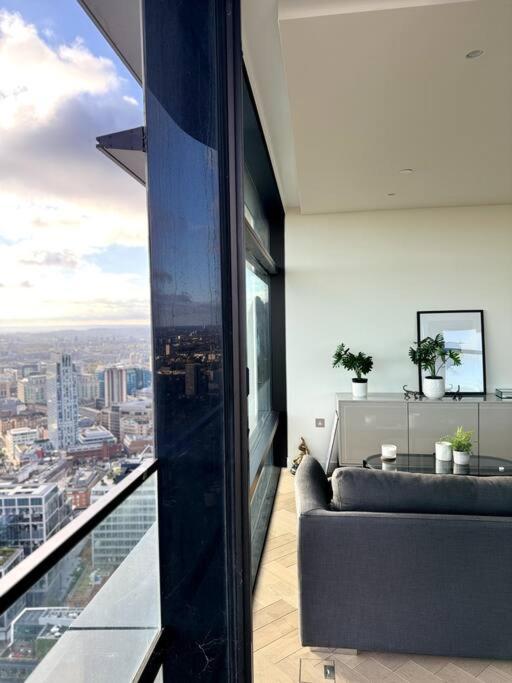 High-end Flat Apartment