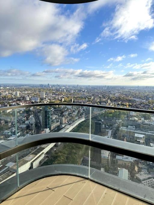 High-end Flat * London