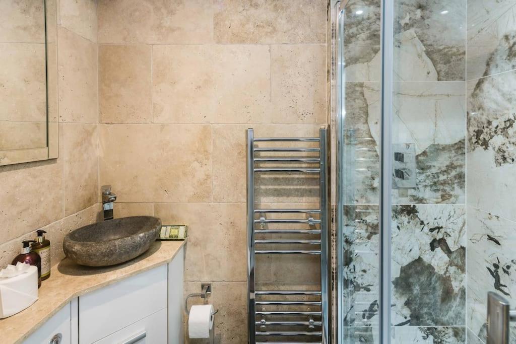 Apartment Stunning 2bd In Maida Vale *