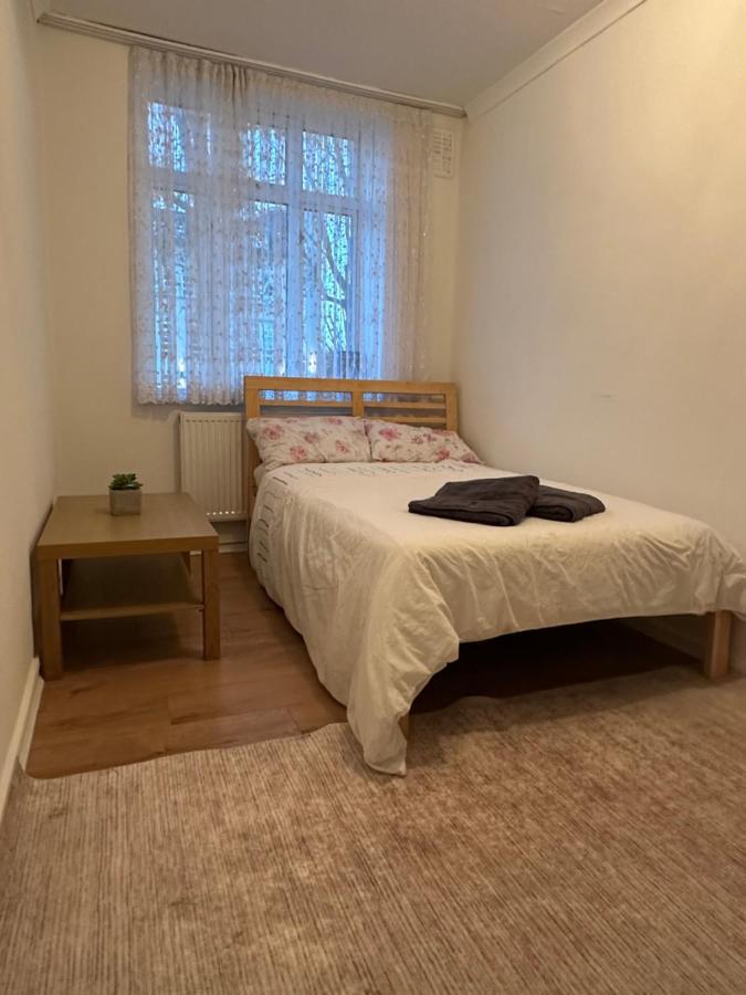 Homestay Spacious Private In The Heart Of Dalston, Hackney London