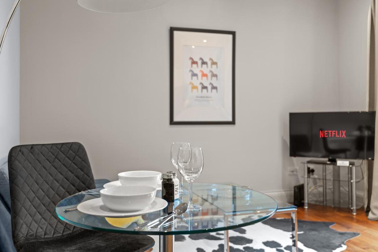 Apartment Notting Hill: Stylish 1br With Terrace - *