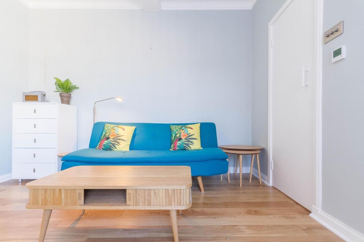 Chic 1 Bed Flat In Popular Bloomsbury Apartment *