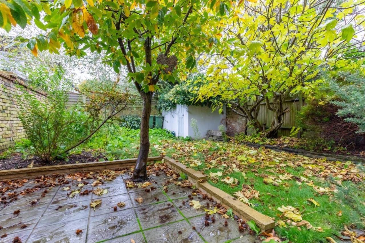 Apartment Newly Refurbished 2bd Flat - Wimbledon Village!
