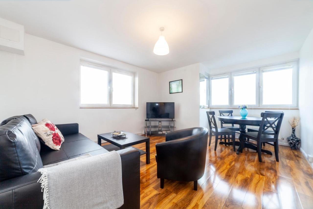 Amazing 1 Bedroom Apartment, Barons Court * London