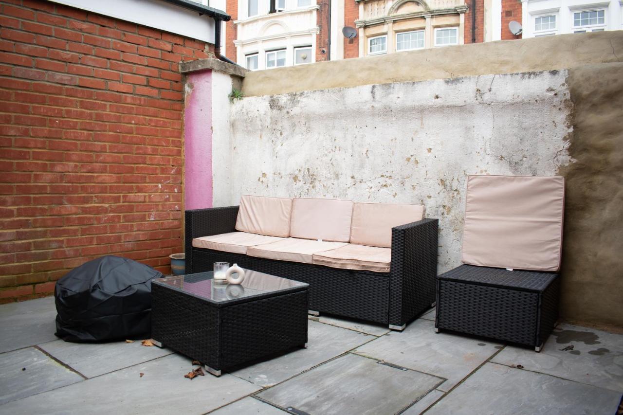 Sw - Stylish One Bedroom With Patio *