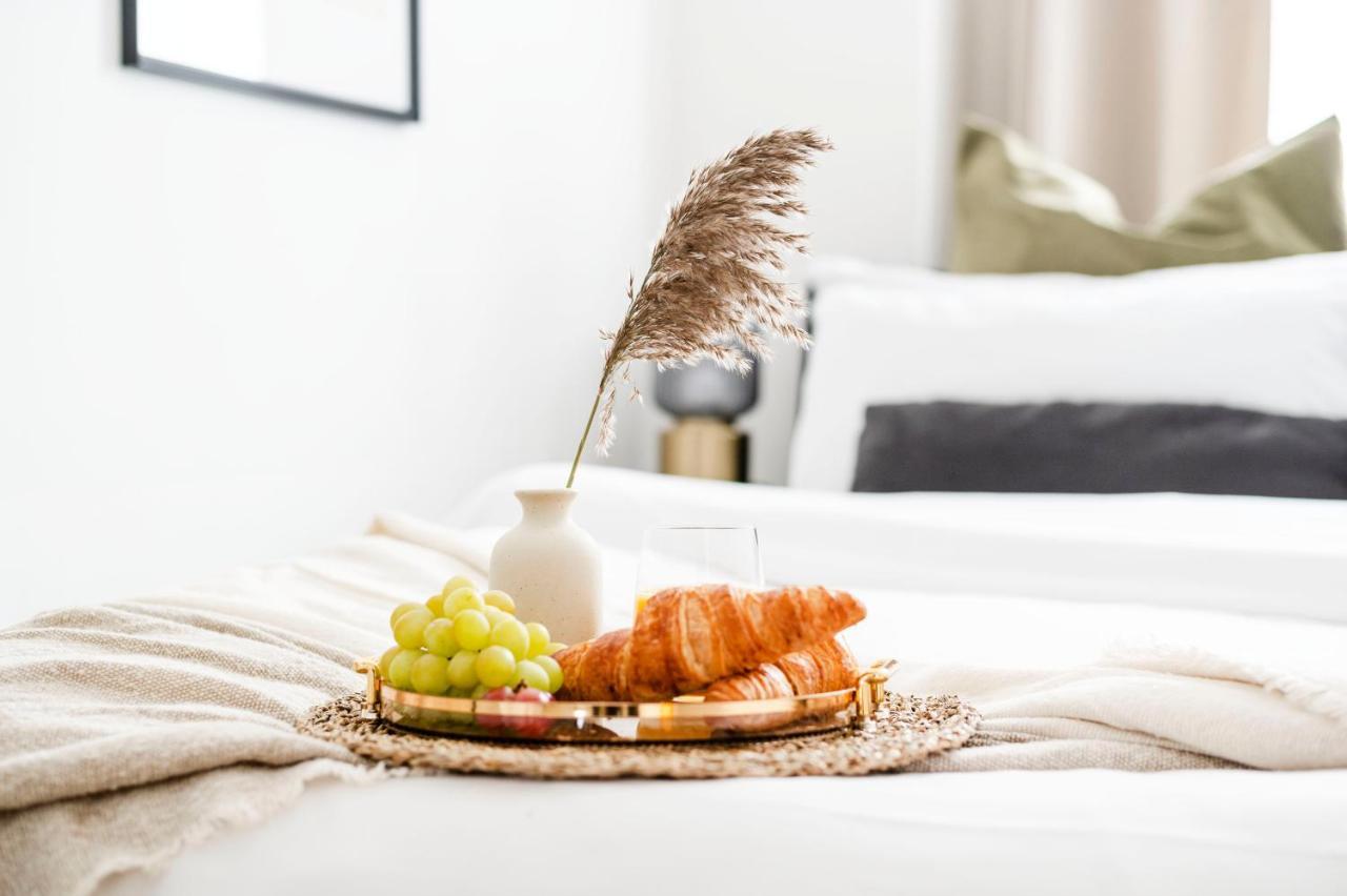 Apartment Hyde Park Chic Modern Flat For 4 London