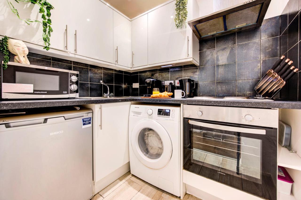 Apartment Hyde Park Chic Modern Flat For 4