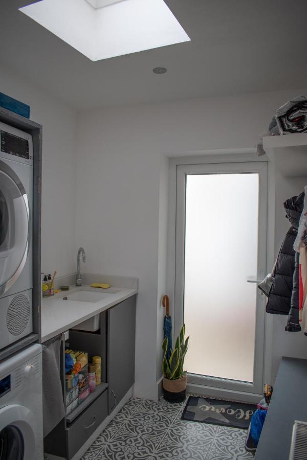 Sw - Stylish One Bedroom With Patio London