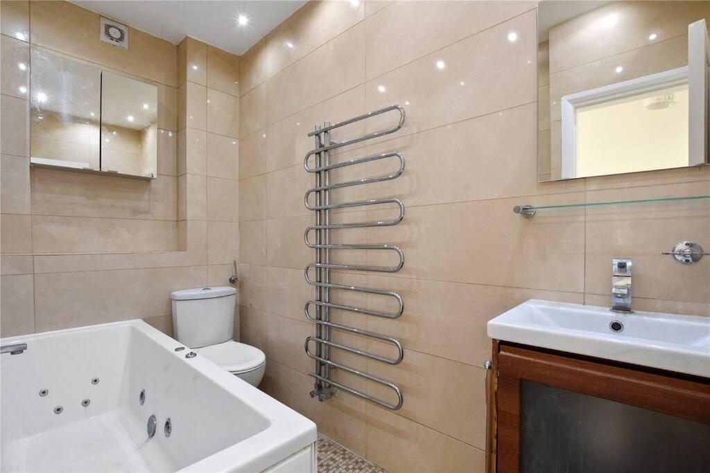 Apartment Marylebone 2 Bed Near Harley St & Regents Park London