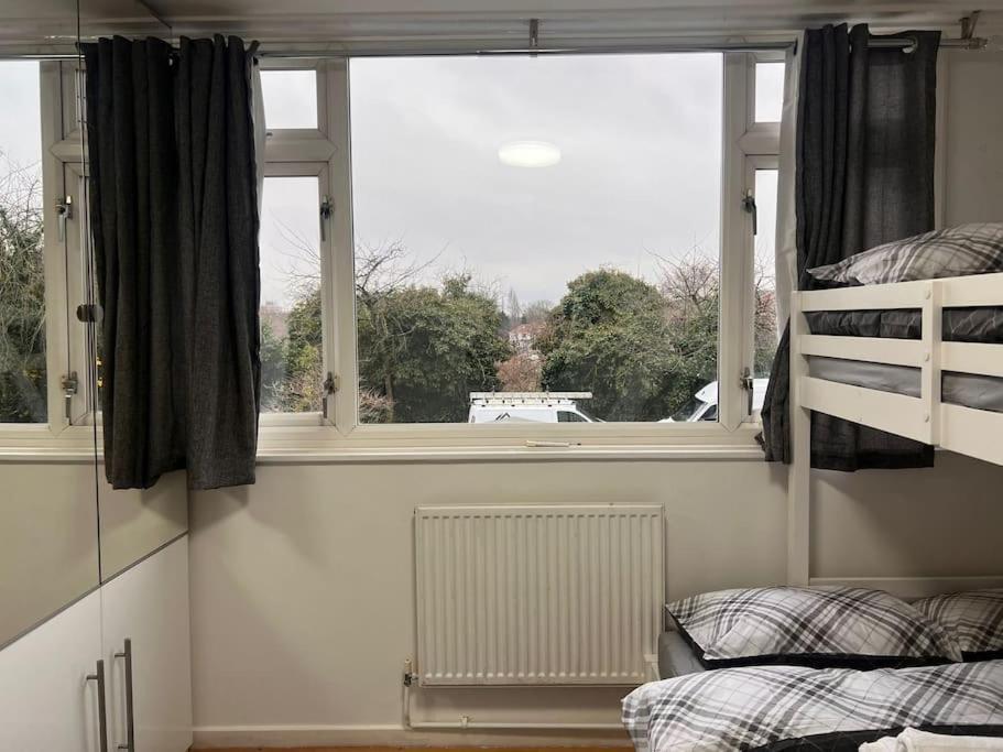 Stunning 2 Bedroom Duplex In The Heart Of