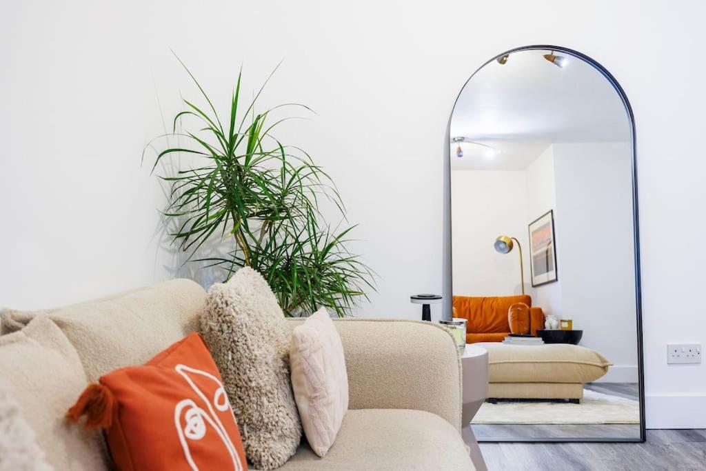 Stylish 3-bed East Contractors Parking Sleeps 5 Near Excel Casa de férias