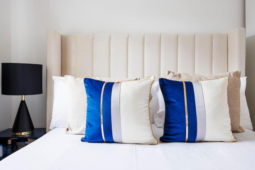 Casa de férias Stylish 3-bed East Contractors Parking Sleeps 5 Near Excel Londres