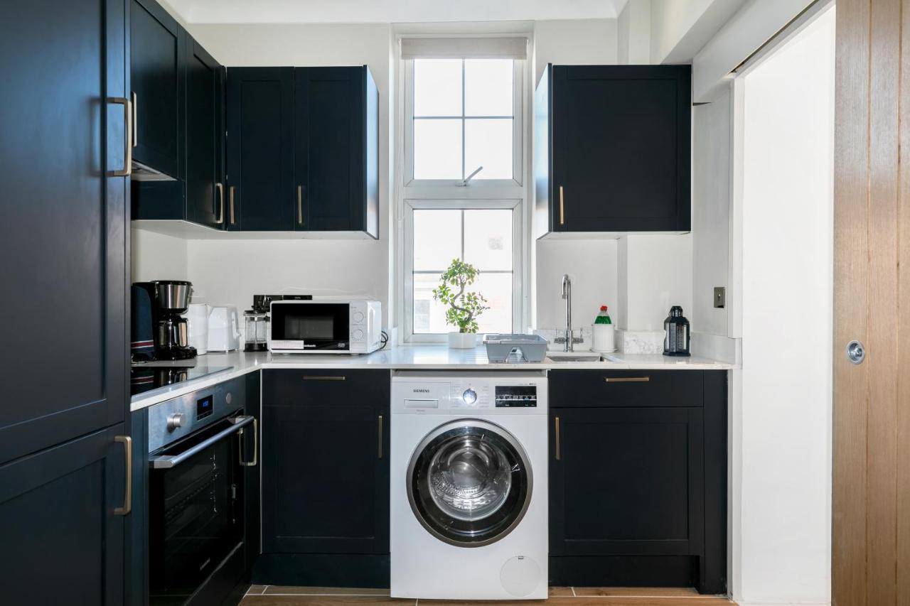 Bright Near Marble Arch And Hyde Park Apartment London