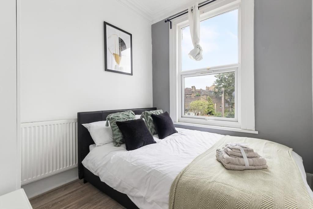 Cosy 3 Bed Flat 15mins To Kings Cross * Londres
